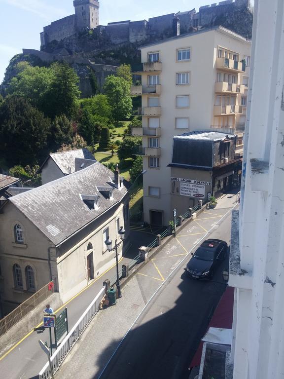 Hotel Des Arts Lourdes Exterior photo