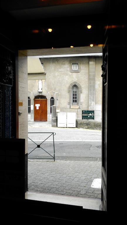 Hotel Des Arts Lourdes Exterior photo